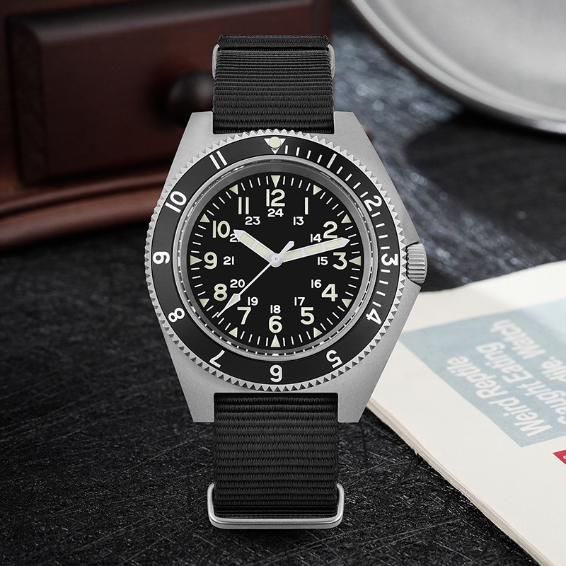 Watchdives WD1972 Quartz Watch - đánh giá và giá Vintage Watch Collecting